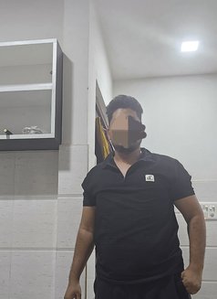 Abdul Shaikh - masseur in Mumbai Photo 1 of 3