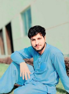 Abdullah King - Male escort in Dubai Photo 2 of 2