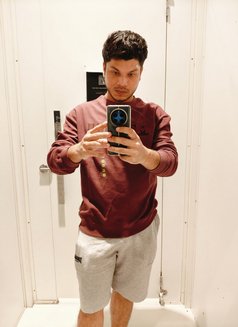 Jack - Male escort in Dubai Photo 4 of 7