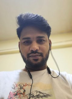 Abeer - Acompañantes masculino in Dammam Photo 1 of 7