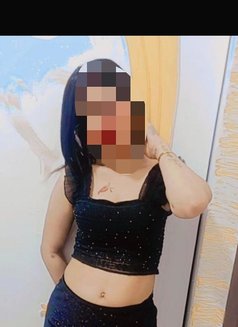 Abeer - escort in Cairo Photo 1 of 2