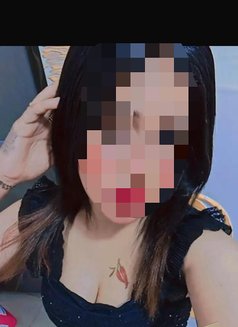 Abeer - escort in Cairo Photo 2 of 2