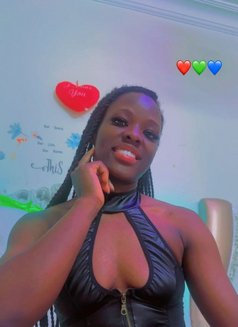 Abeer - escort in Riyadh Photo 10 of 10