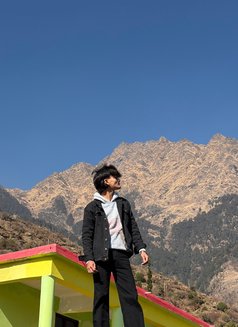Abhay - Acompañantes masculino in New Delhi Photo 1 of 1