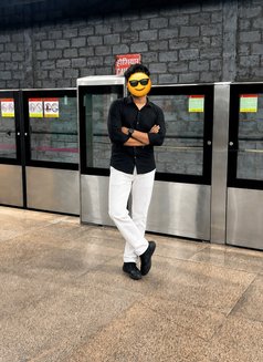 Abhay - Male escort in Noida Photo 2 of 3