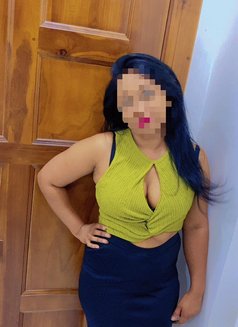 Abhi couple , MMF , FFM service - escort in Colombo Photo 11 of 13