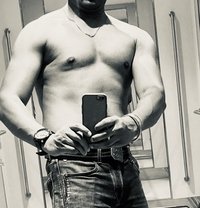 Oral expert for Women of taste - Male escort in Bangalore