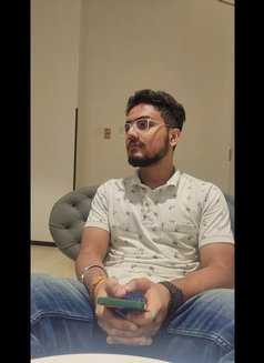 Abhi - Acompañantes masculino in Kolkata Photo 2 of 2