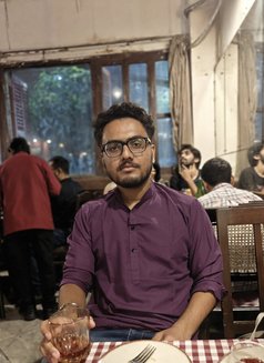 Abhi - Acompañantes masculino in Kolkata Photo 1 of 1