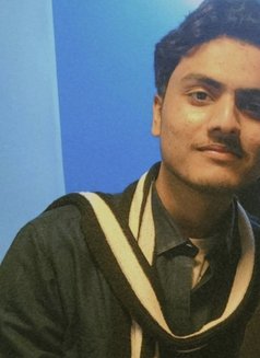 Abhi - Acompañantes masculino in Kolkata Photo 3 of 6