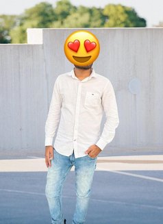 Abhi - Male escort in Ahmedabad Photo 1 of 1