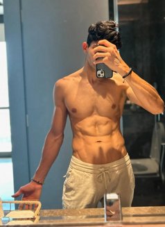 Abhi - Male escort in Chandigarh Photo 1 of 1