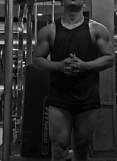 Abhi - masseur in Faridabad Photo 3 of 3