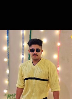 Abhi - Male escort in Hyderabad Photo 8 of 8