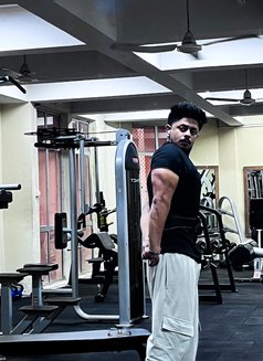 Abhi - Male escort in Hyderabad Photo 3 of 5