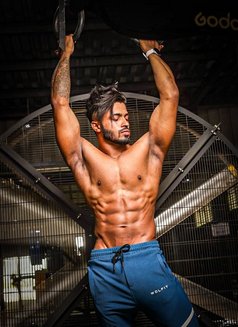 ABHI - Male escort in Mumbai Photo 14 of 17