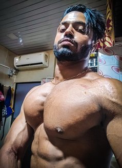 ABHI - Male escort in Mumbai Photo 15 of 17