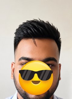 Abhi - Acompañantes masculino in Mumbai Photo 2 of 2