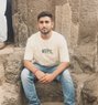 Abhi - Acompañantes masculino in Mumbai Photo 1 of 3