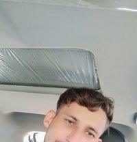 Abhi - Acompañantes masculino in New Delhi