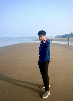 Abhi Pun - Male escort in Candolim, Goa Photo 3 of 3