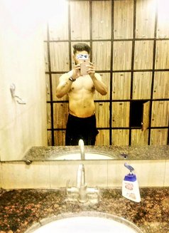 Abhii - Male escort in Kolkata Photo 2 of 2
