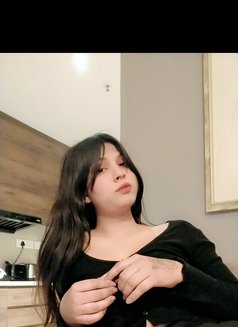 Abhilasa - Transsexual escort in Mumbai Photo 2 of 7
