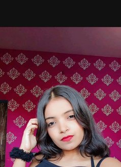 Abhilasha Yadav - escort in Dubai Photo 2 of 5