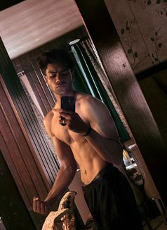 Abhinav (Aka. Piyush) - Male escort in New Delhi Photo 4 of 4