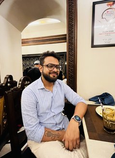 Abhinav - Acompañantes masculino in Kolkata Photo 2 of 4