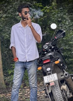 Abhinav - Acompañantes masculino in Kolkata Photo 9 of 11