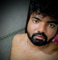 Abhipray - Intérprete masculino de adultos in New Delhi