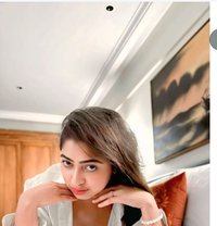 Abhira Escorts Girls - Agencia de putas in Chennai Photo 1 of 5