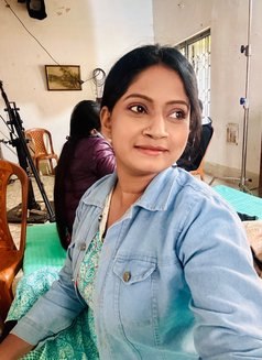 Abhira Escorts Girls - escort agency in Chennai Photo 3 of 6