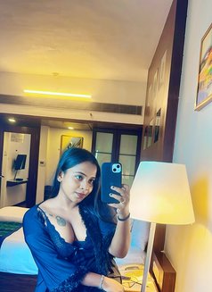 Abhira Escorts Services - escort agency in Chennai Photo 4 of 7