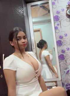 Abhira Escorts Services - escort agency in Chennai Photo 6 of 7