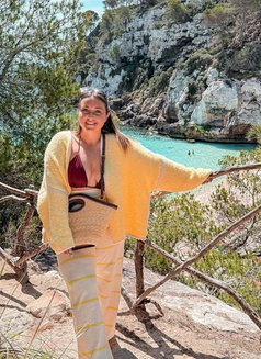 Abhirami - escort in Pattaya Photo 1 of 2