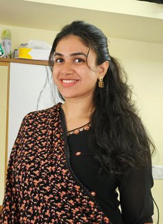 Abhirami - escort in Kochi Photo 1 of 2