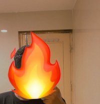 Abhishek Available in Delhi NCR - Male escort in New Delhi