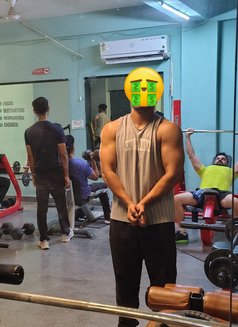 Abhishek - Acompañantes masculino in New Delhi Photo 4 of 6