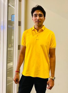 Abhishek - Male escort in New Delhi Photo 2 of 5