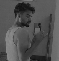 Abhishek - Acompañantes masculino in New Delhi
