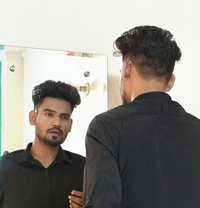 Abhishek - Acompañantes masculino in New Delhi