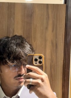 Abhishek Pandey - Male escort in Lucknow Photo 3 of 4