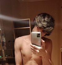 Abhyas - Acompañantes masculino in Mumbai