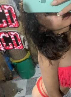 Abigail - Transsexual escort in Manila Photo 4 of 4