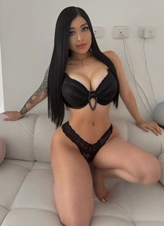 Abigail Fullservice - puta in Dubai Photo 4 of 9