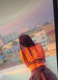 Abigail Hot Babe - puta in Pune Photo 25 of 25