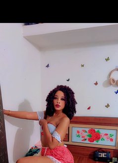 Abigail Hot Babe - escort in Pune Photo 7 of 11