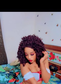 Abigail Hot Babe - escort in Pune Photo 9 of 11